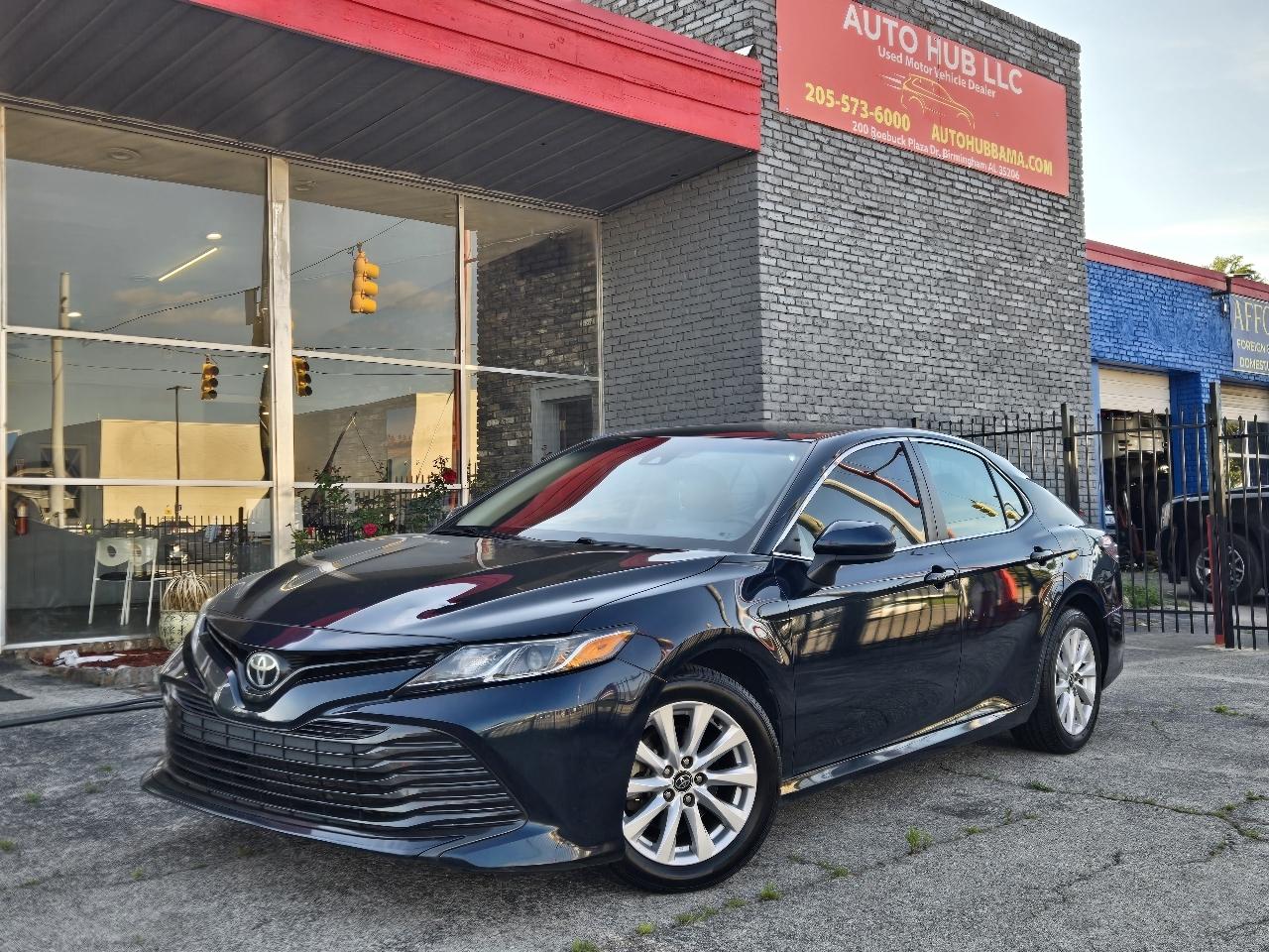 2020 Toyota Camry 2.5 Auto LE's photo