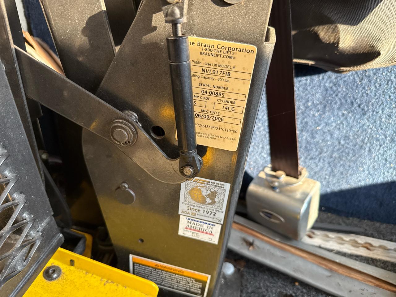 Ford Econoline E-450 Super Duty 2006