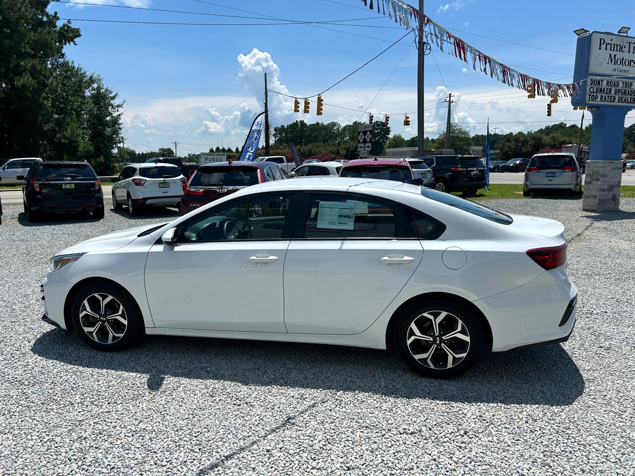 2021 Kia Forte LXS photo 2