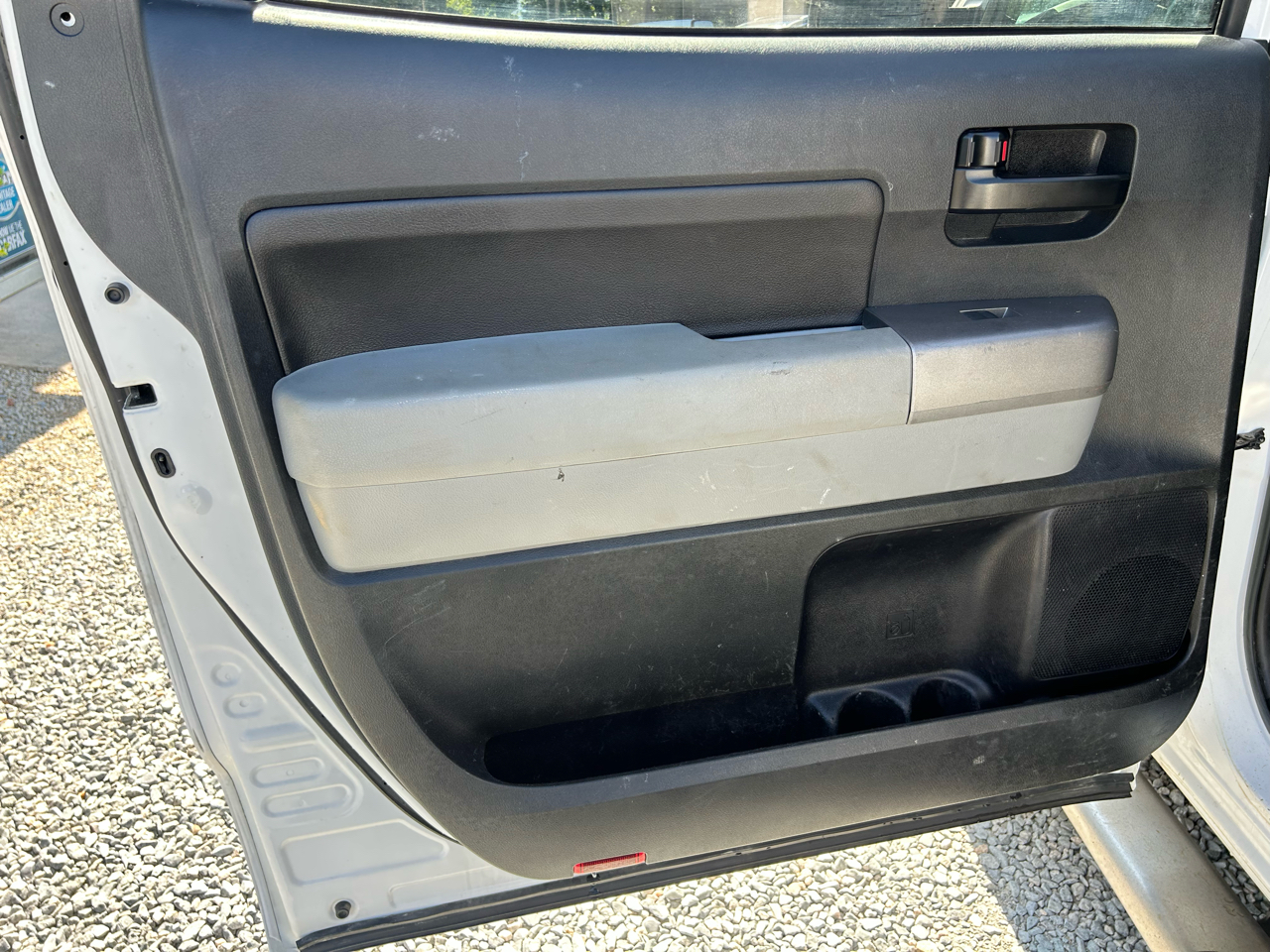 2012 Toyota Tundra CrewMax photo 9