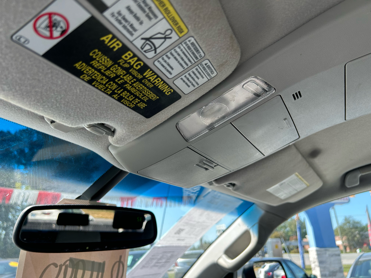 2012 Toyota Tundra CrewMax photo 18