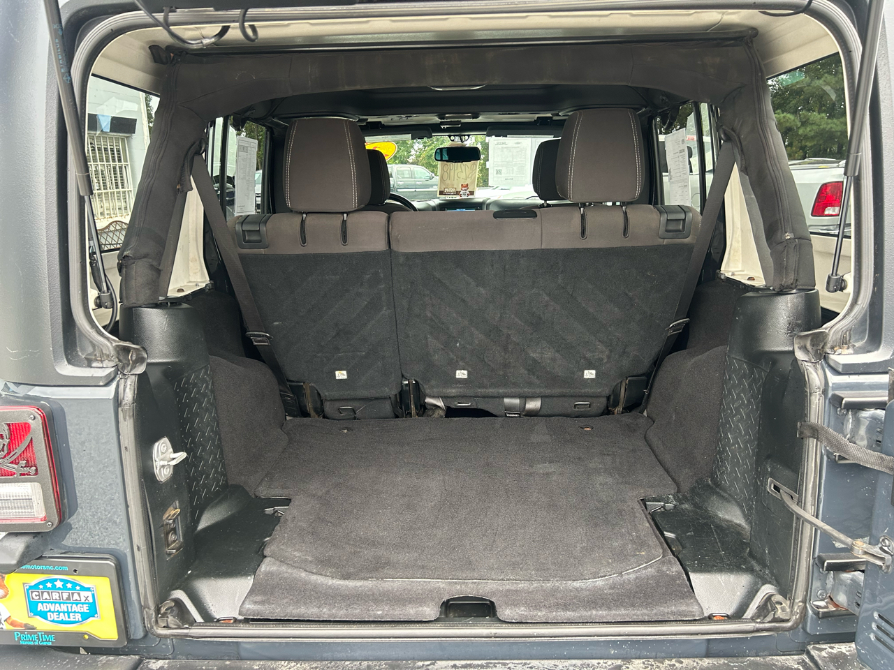2018 Jeep Wrangler Unlimited Rubicon photo 17