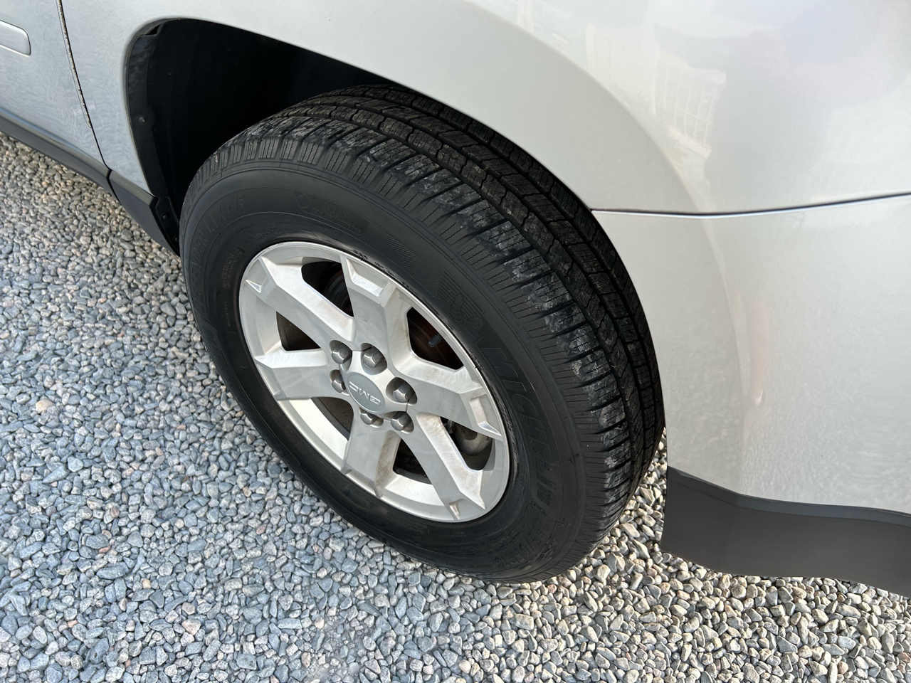2015 Gmc Acadia SLE photo 24