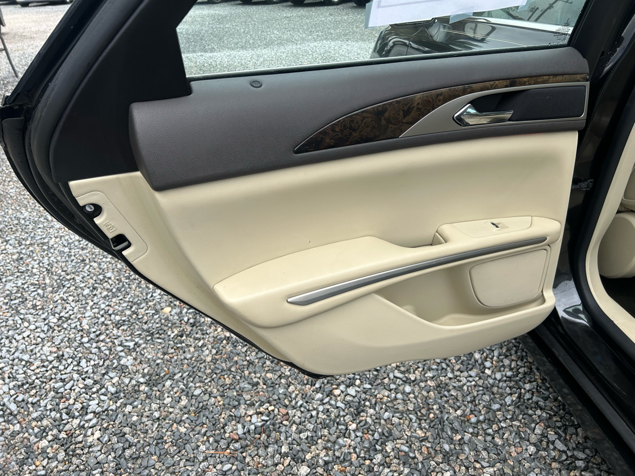 2015 Lincoln MKZ photo 3