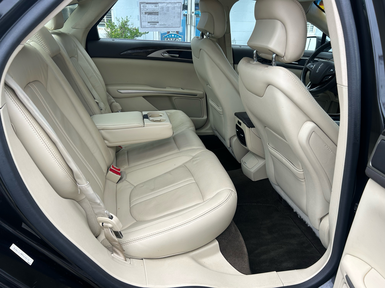 2015 Lincoln MKZ photo 4