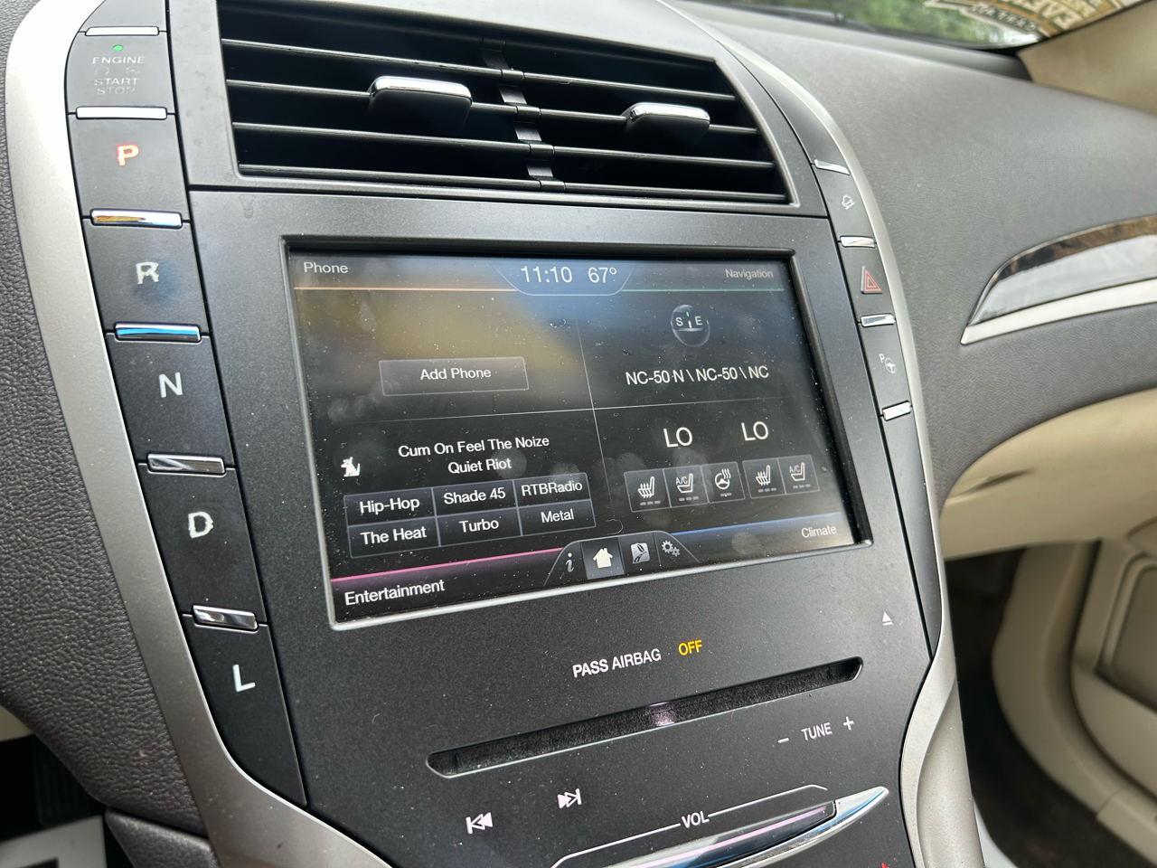 2015 Lincoln MKZ photo 10