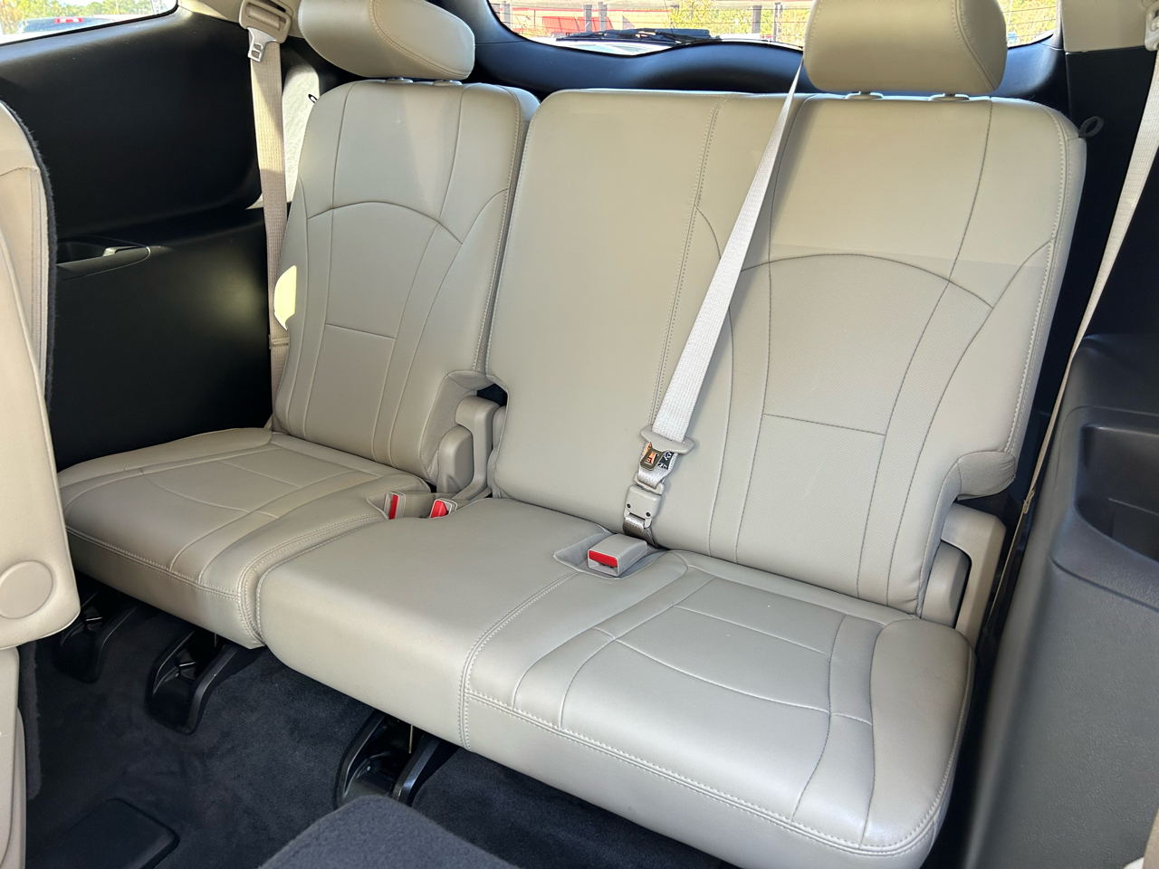 Buick Enclave Essence 4D SUV FWD 2019 Buick Enclave Essence 4D SUV FWD 2019