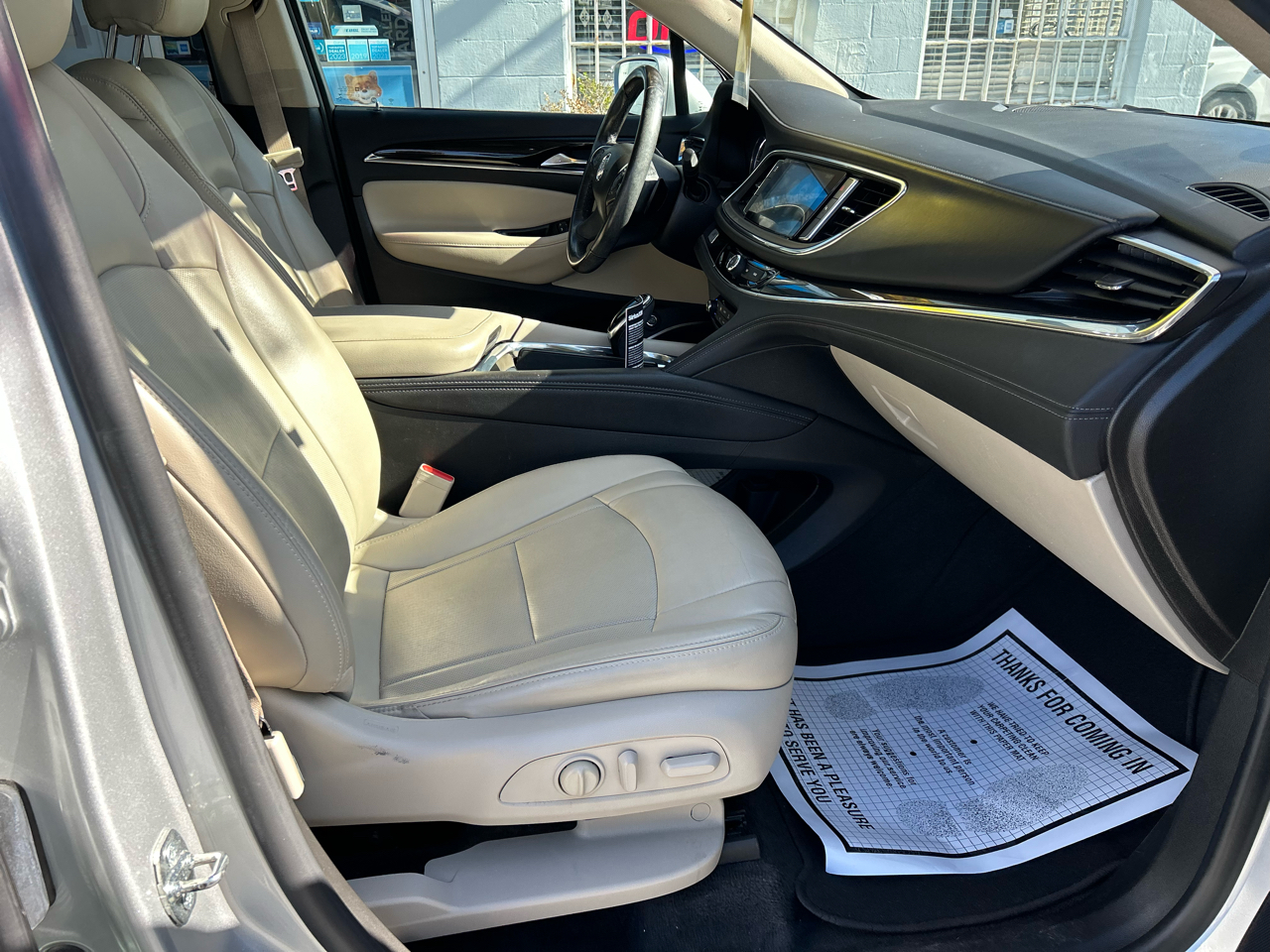 Buick Enclave Essence 4D SUV FWD 2019 Buick Enclave Essence 4D SUV FWD 2019