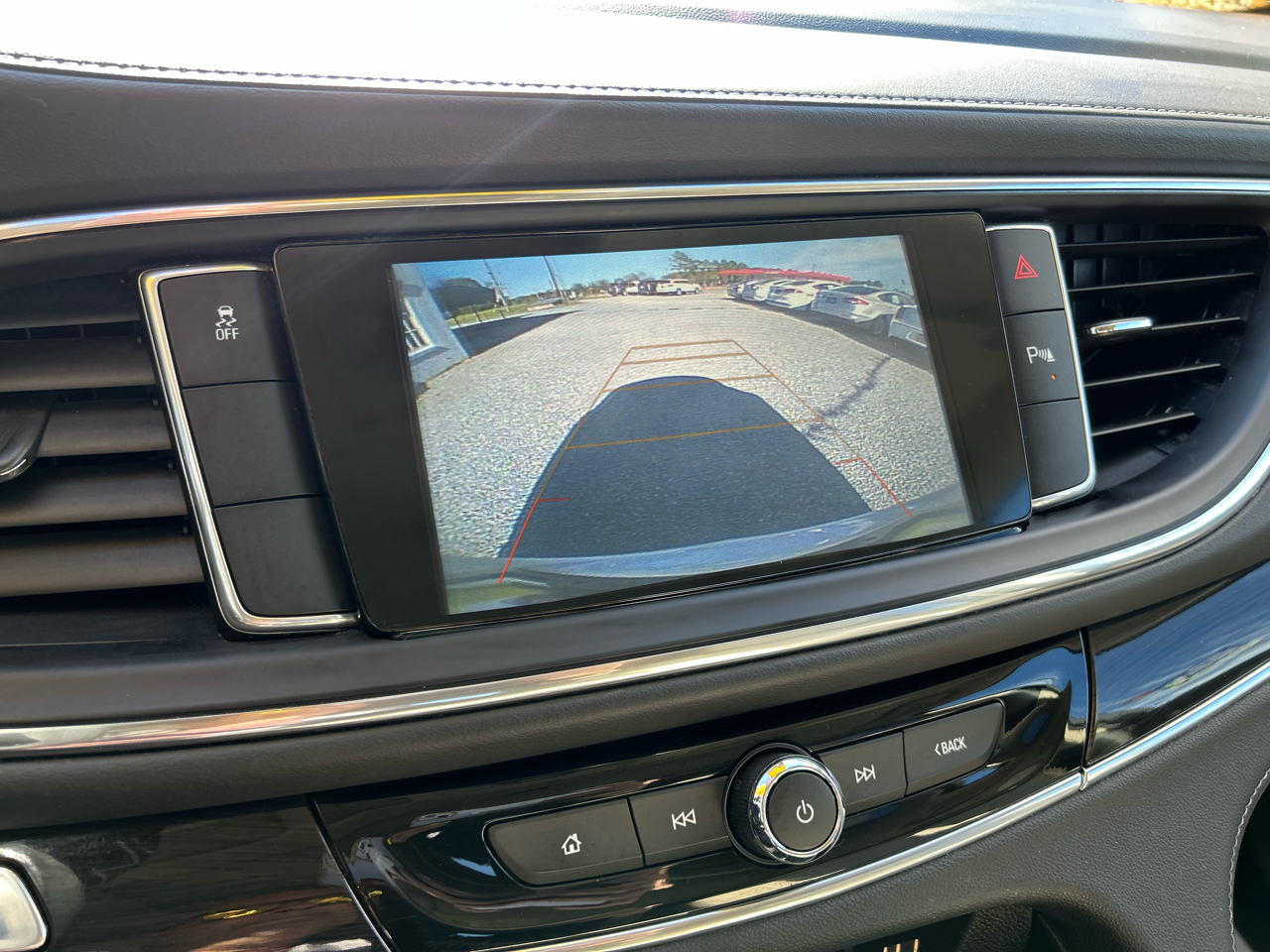 Buick Enclave Essence 4D SUV FWD 2019 Buick Enclave Essence 4D SUV FWD 2019