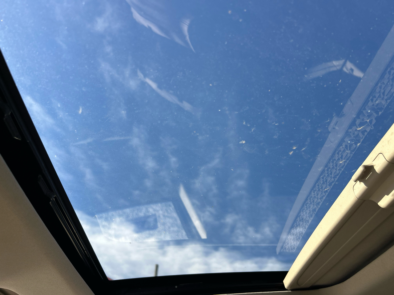 Buick Enclave Essence 4D SUV FWD 2019 Buick Enclave Essence 4D SUV FWD 2019