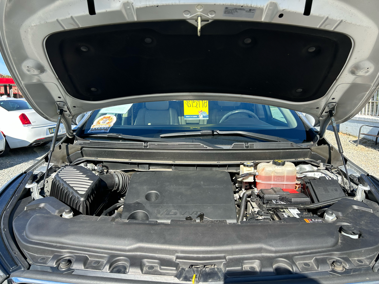 Buick Enclave Essence 4D SUV FWD 2019 Buick Enclave Essence 4D SUV FWD 2019