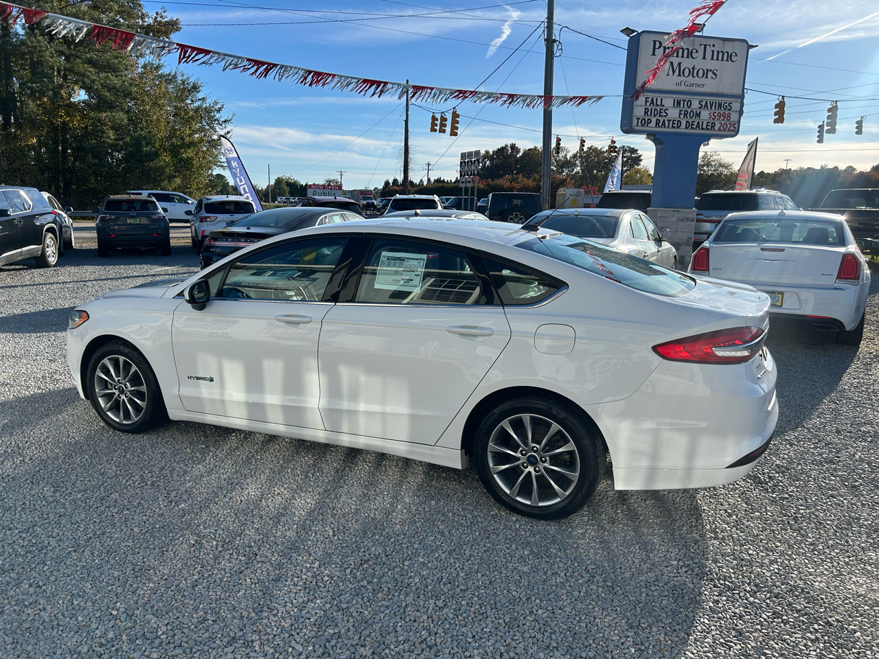 Ford Fusion 4dr Sdn Hybrid FWD 2017 Ford Fusion 4dr Sdn Hybrid FWD 2017