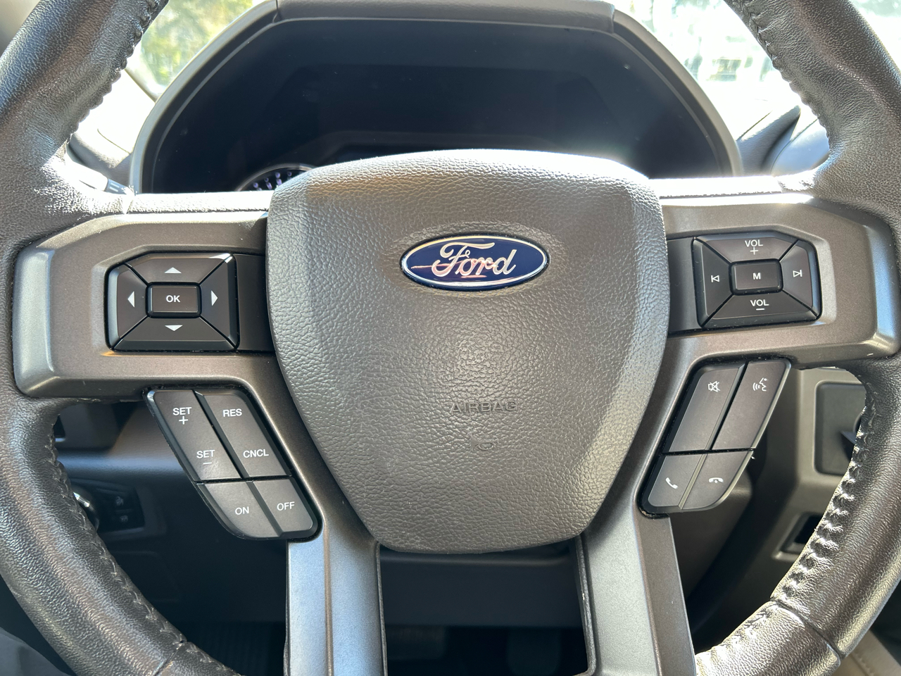 Ford Expedition Max XLT 4D SUV 4WD 2020 Ford Expedition Max XLT 4D SUV 4WD 2020