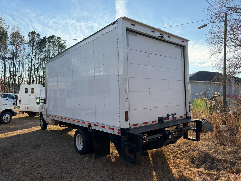 Ford Econoline  2019