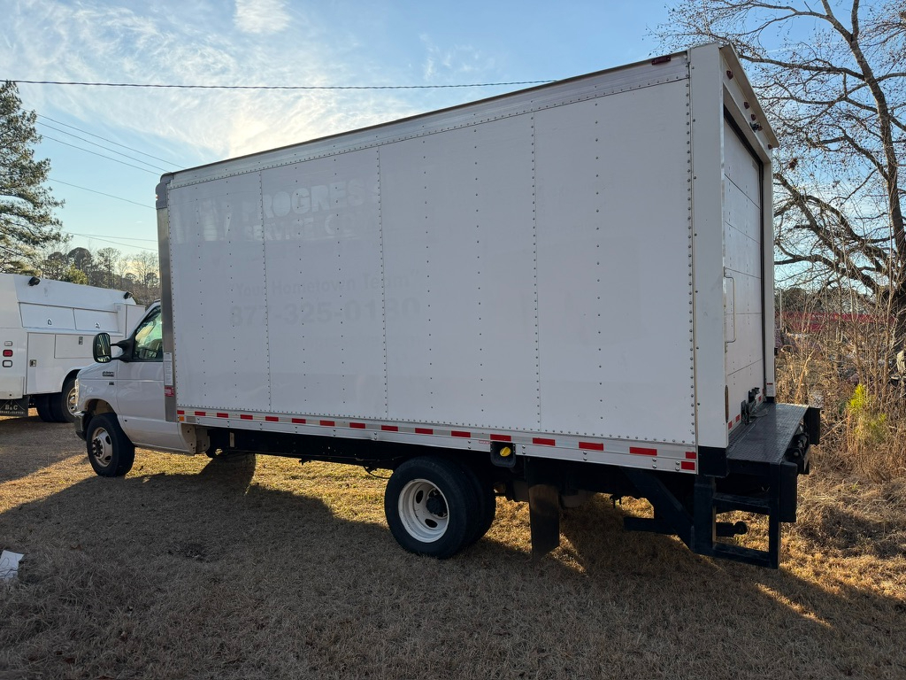 Ford Econoline  2019