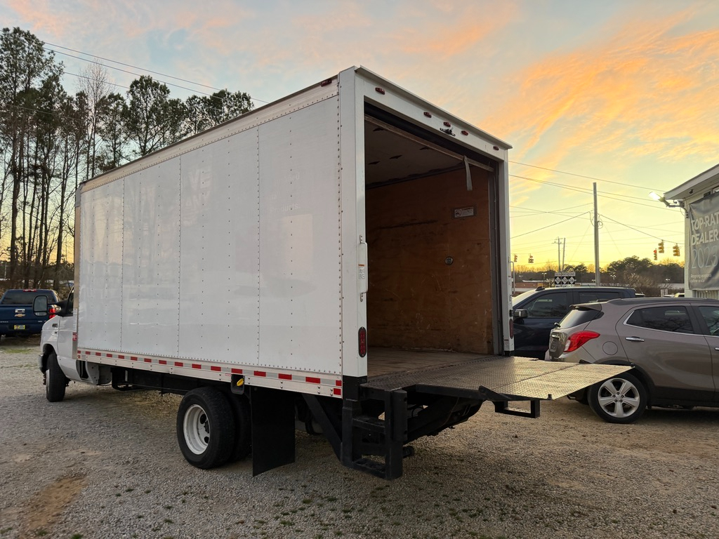 Ford Econoline  2019