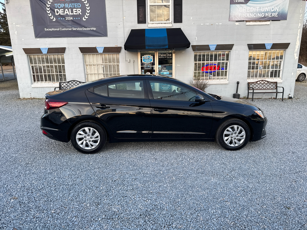 Hyundai Elantra SE 4D Sedan 2020