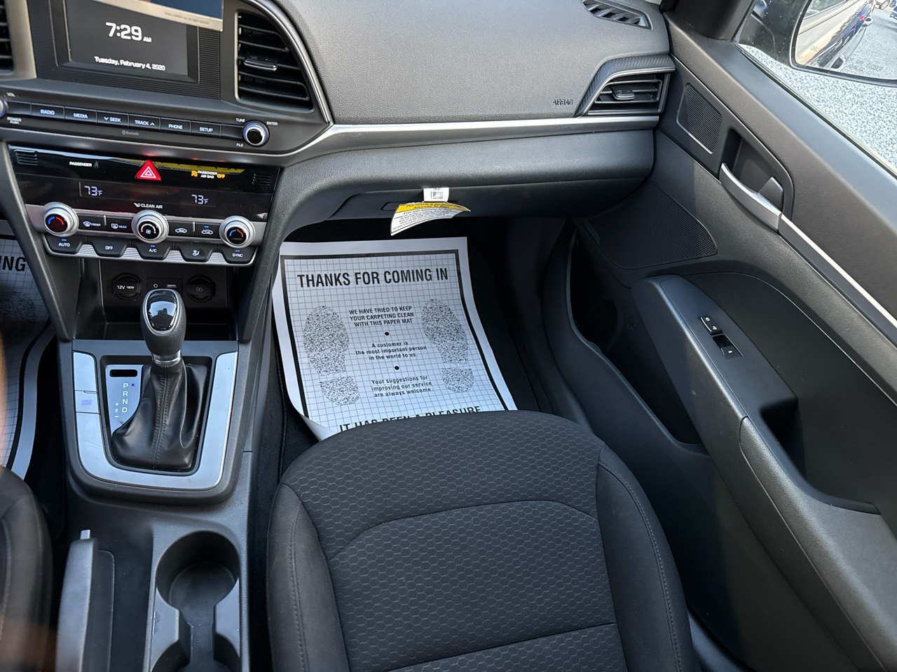 Hyundai Elantra SE 4D Sedan 2020