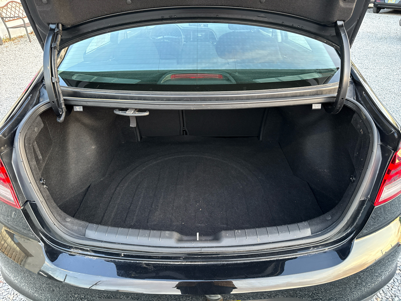 Hyundai Elantra SE 4D Sedan 2020