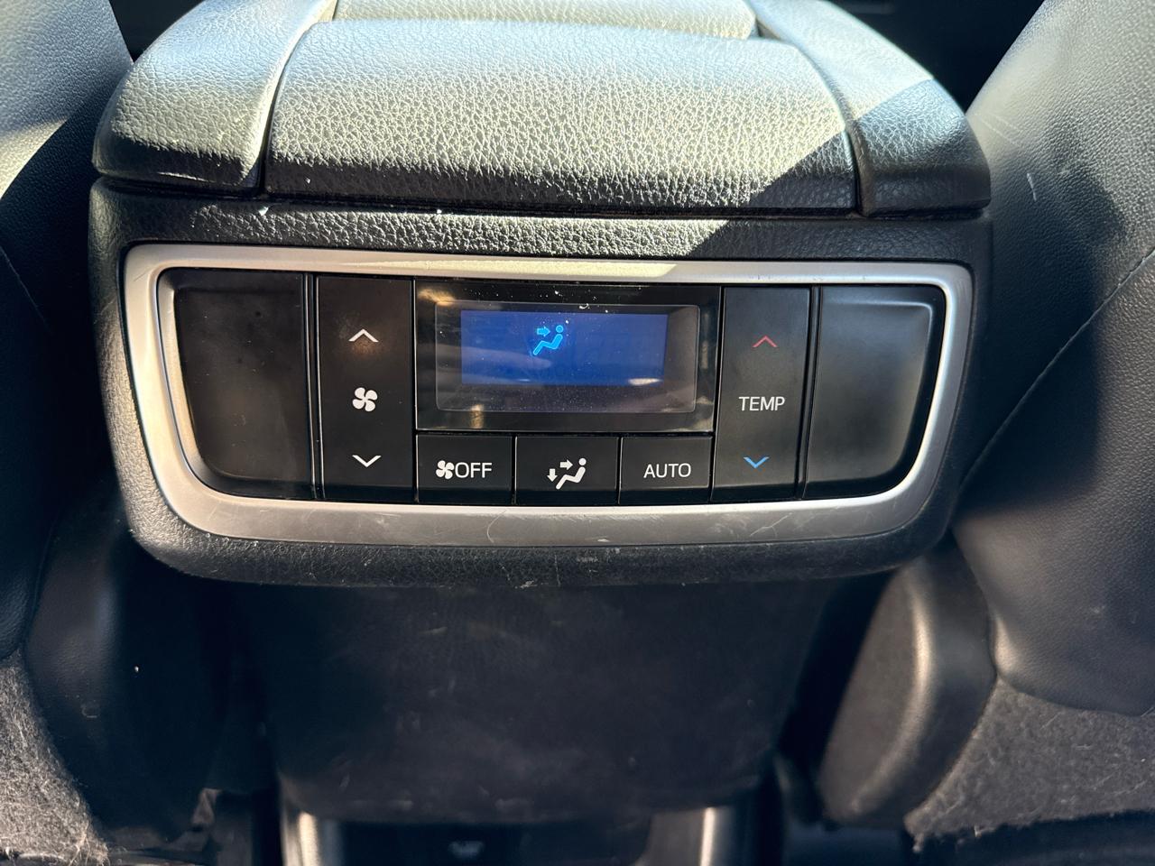 Toyota Highlander SE 2018