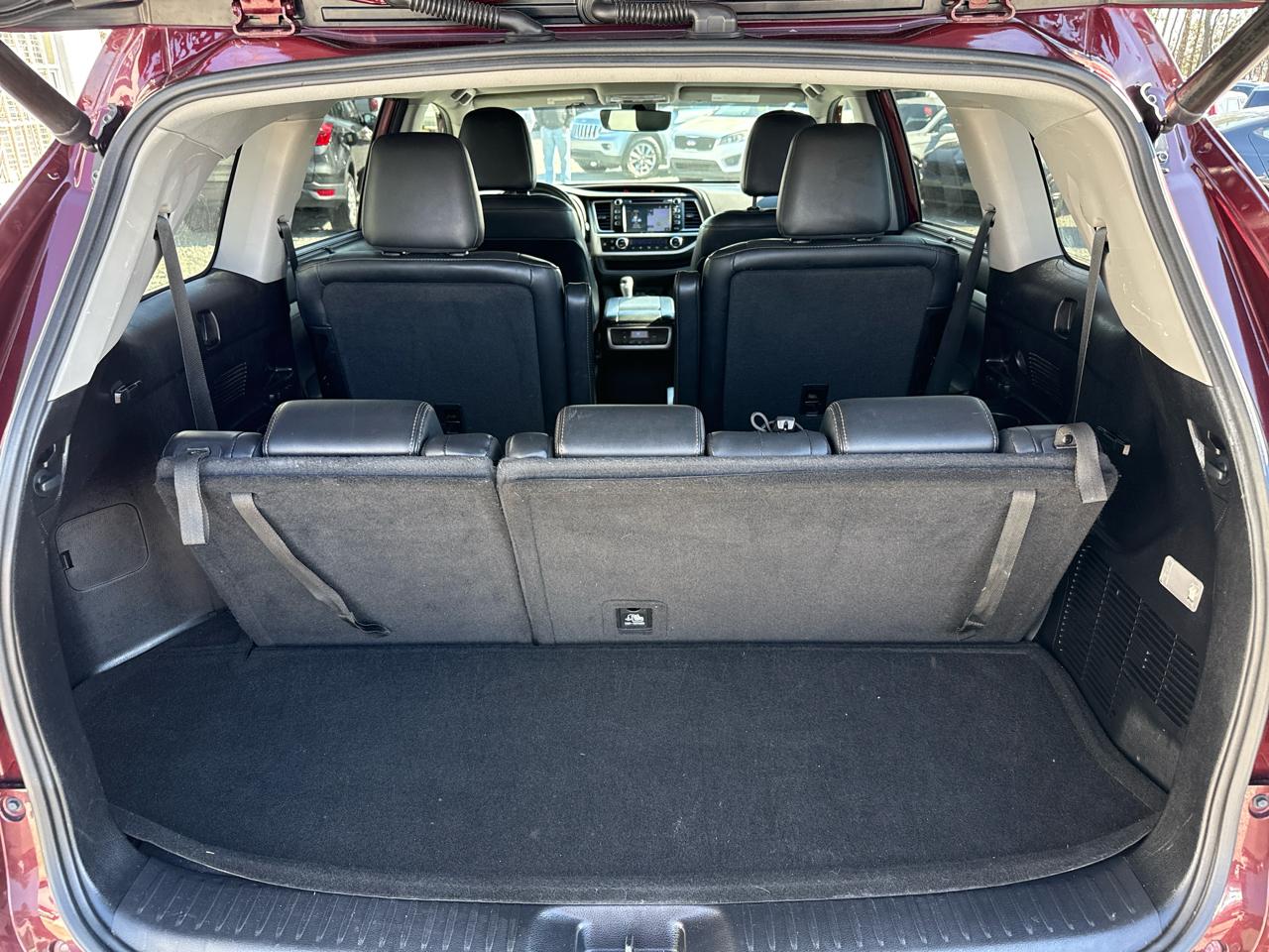 Toyota Highlander SE 2018