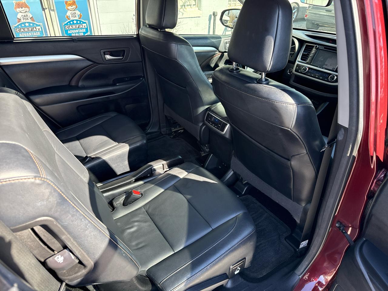 Toyota Highlander SE 2018