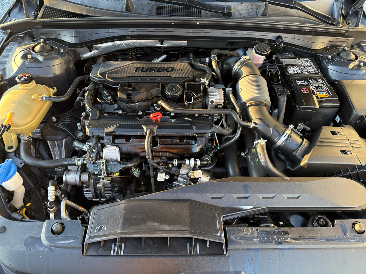 Kia K5 LXS 4D Sedan AWD 2021