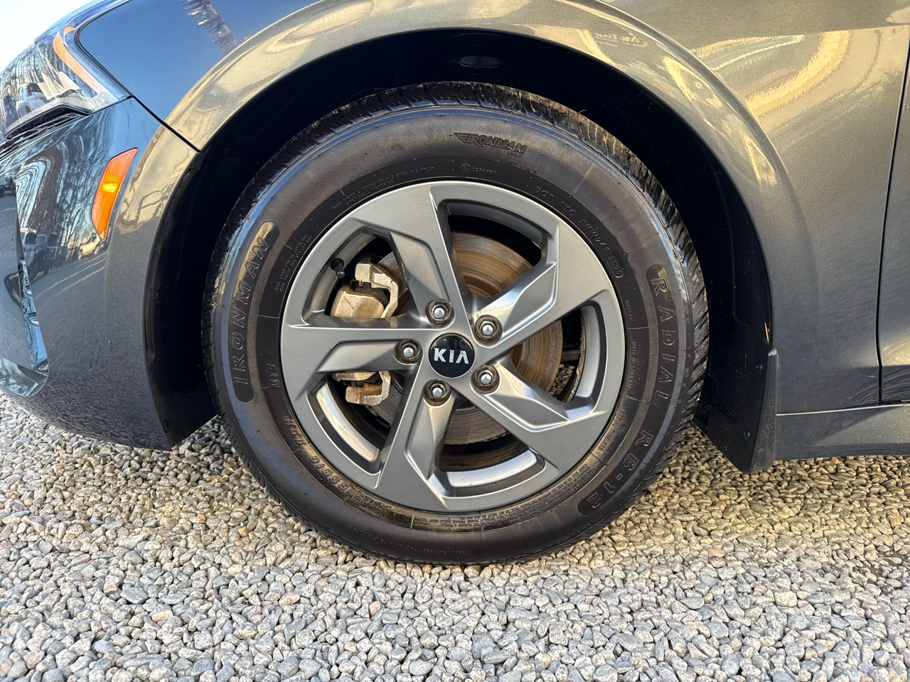 Kia K5 LXS 4D Sedan AWD 2021