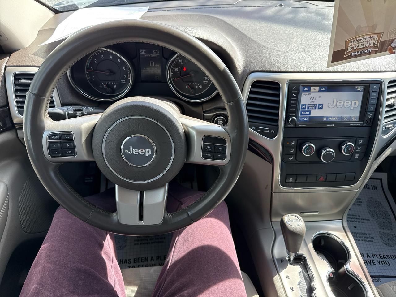 Jeep Grand Cherokee Laredo 2012