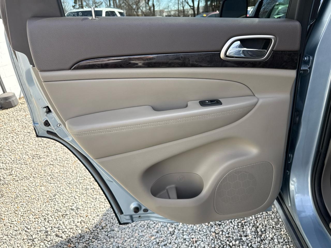 Jeep Grand Cherokee Laredo 2012