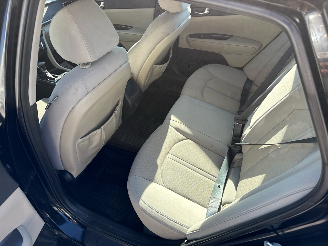 Kia Optima LX 4D Sedan 2017