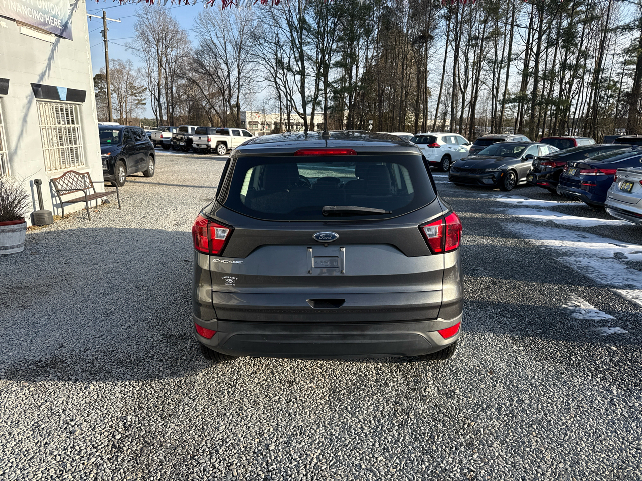 Ford Escape S 4D SUV FWD 2019