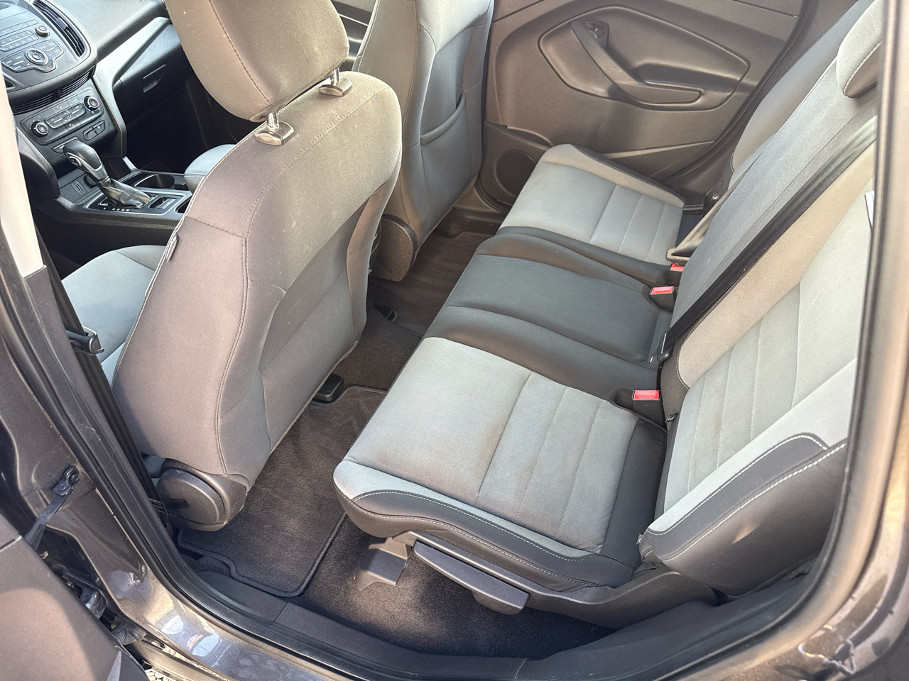 Ford Escape S 4D SUV FWD 2019