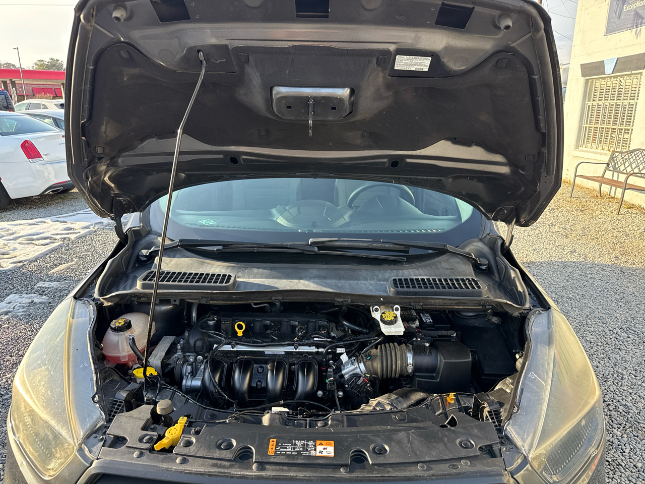 Ford Escape S 4D SUV FWD 2019