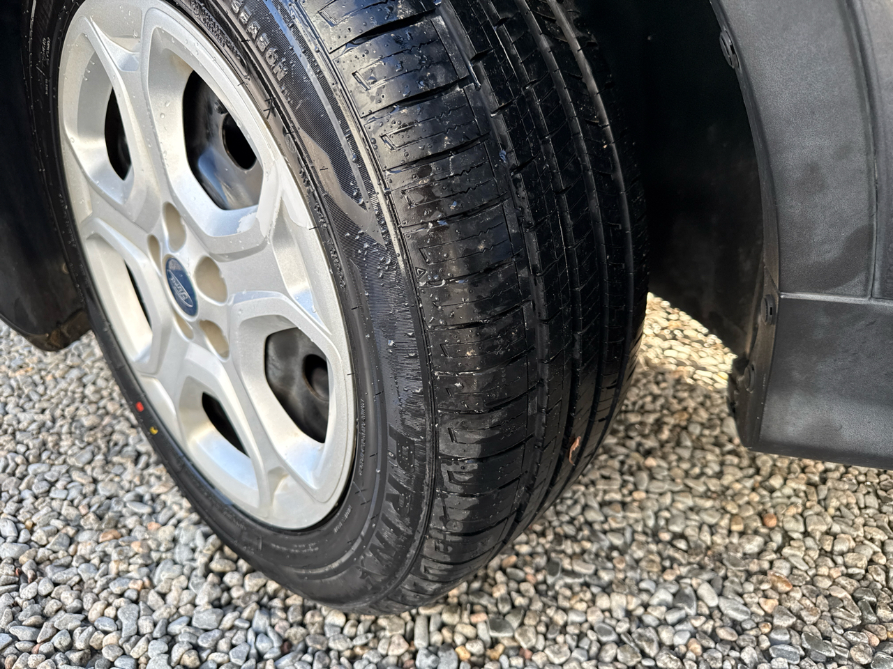 Ford Escape S 4D SUV FWD 2019