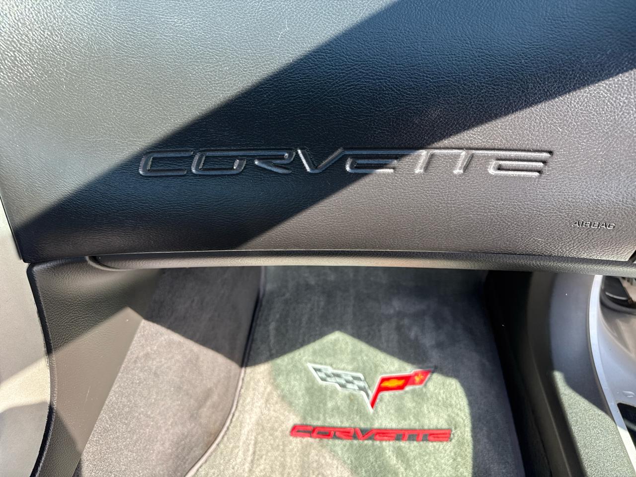 Chevrolet Corvette 2dr Coupe 2005