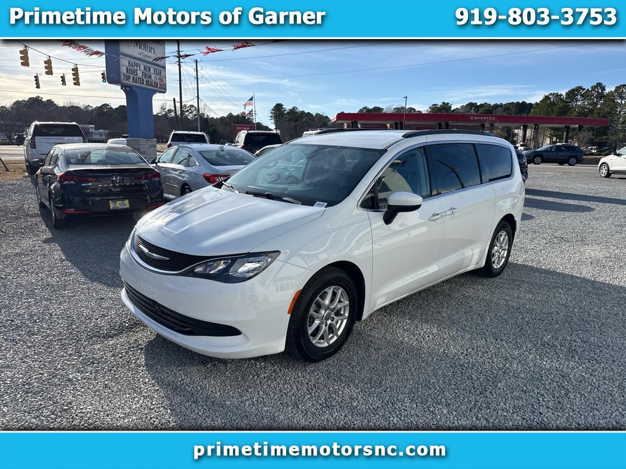 2020 Chrysler Voyager LXI