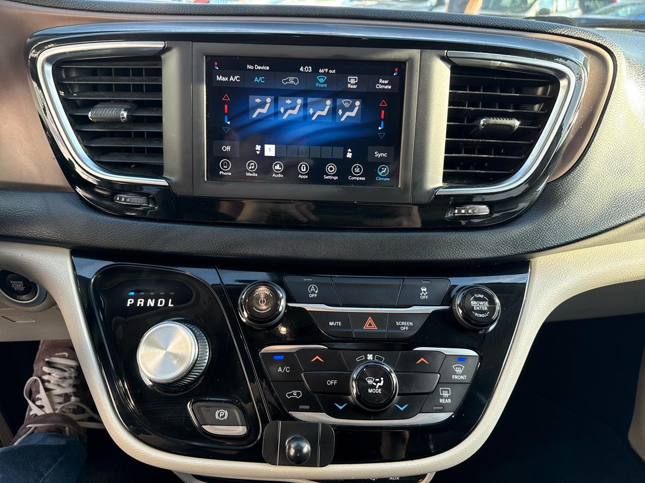 Chrysler Voyager LXI 2020