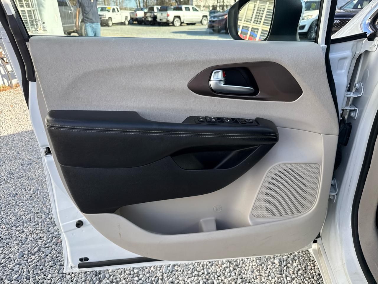 Chrysler Voyager LXI 2020