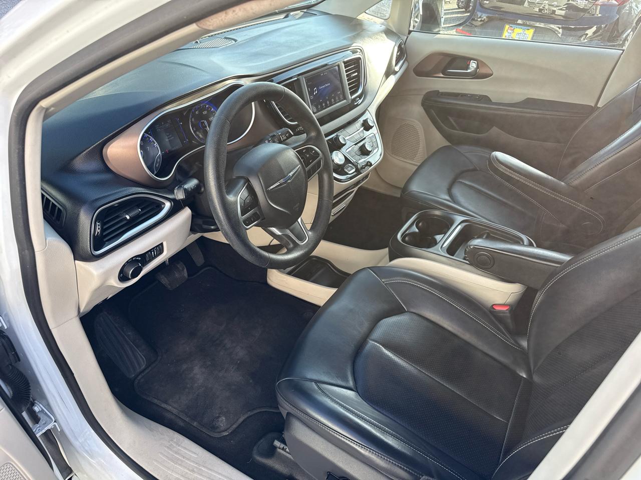 Chrysler Voyager LXI 2020