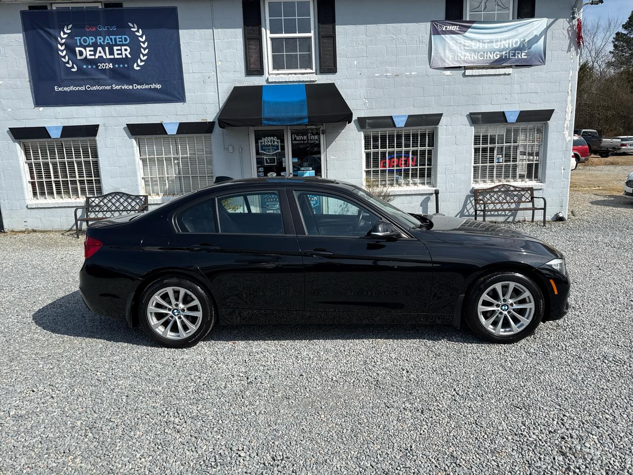 BMW 3-Series 320xi 4D Sedan 2016
