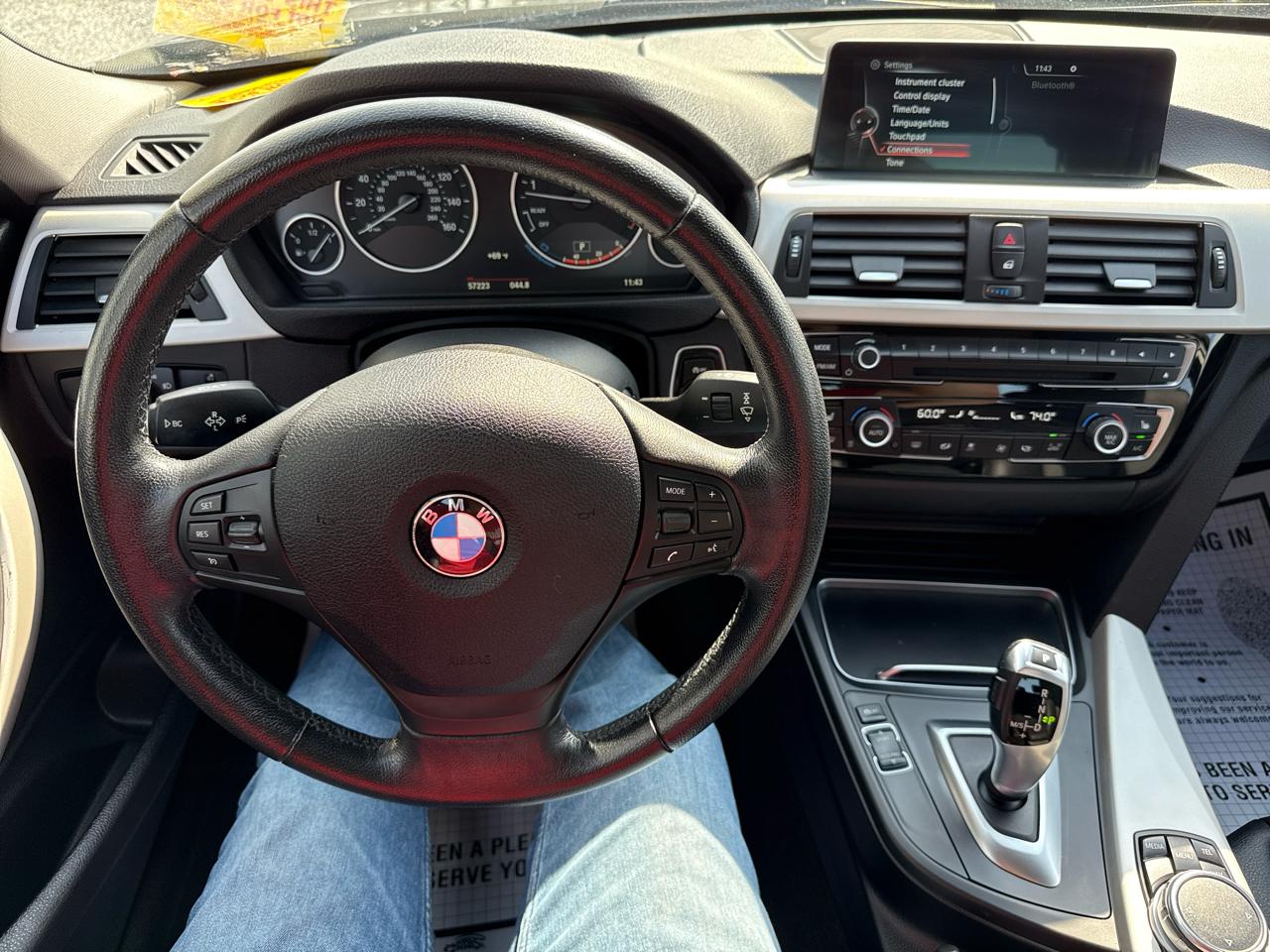 BMW 3-Series 320xi 4D Sedan 2016