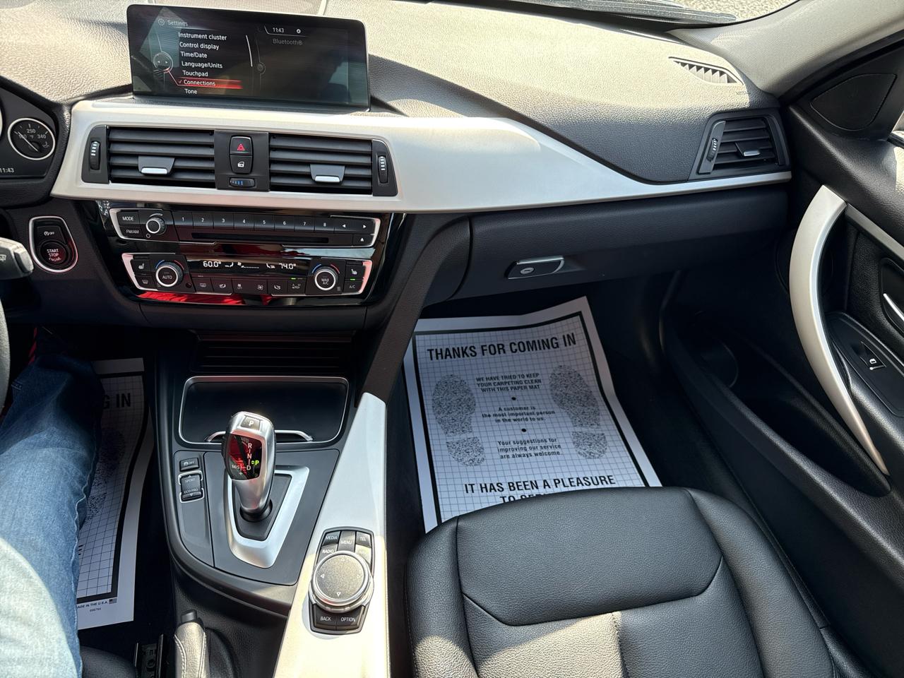 BMW 3-Series 320xi 4D Sedan 2016