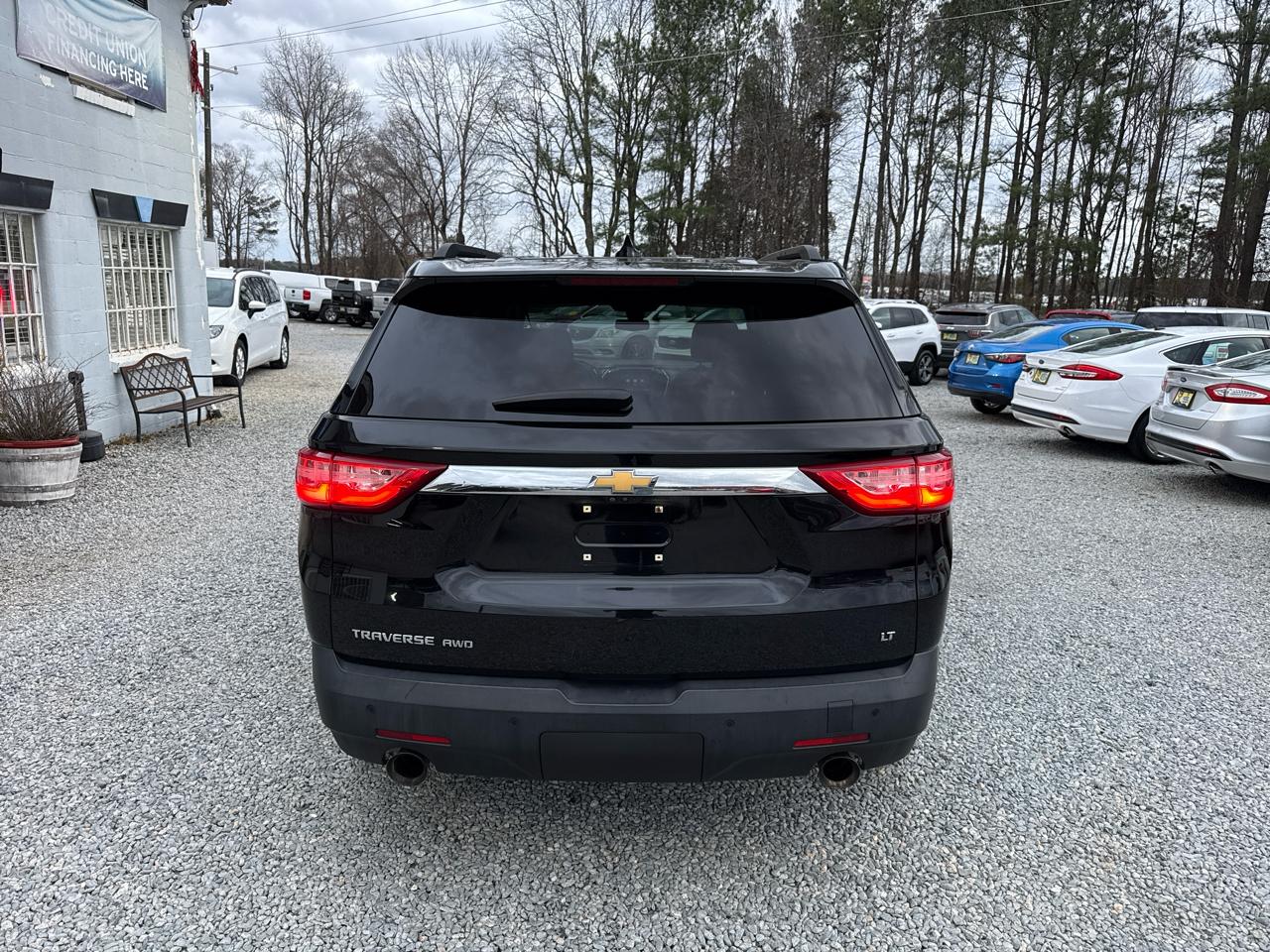 Chevrolet Traverse LT 4D SUV AWD 2021