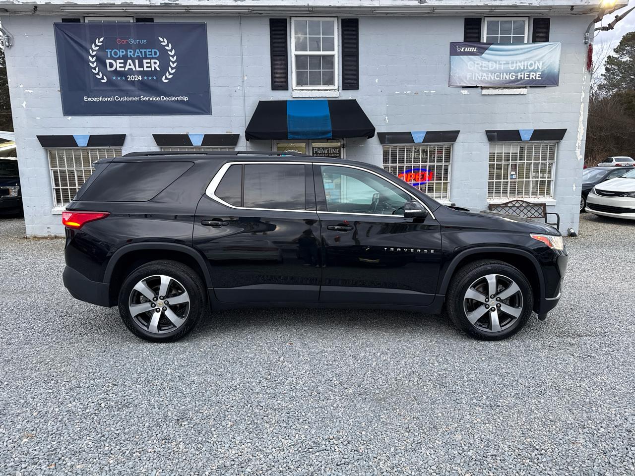 Chevrolet Traverse LT 4D SUV AWD 2021