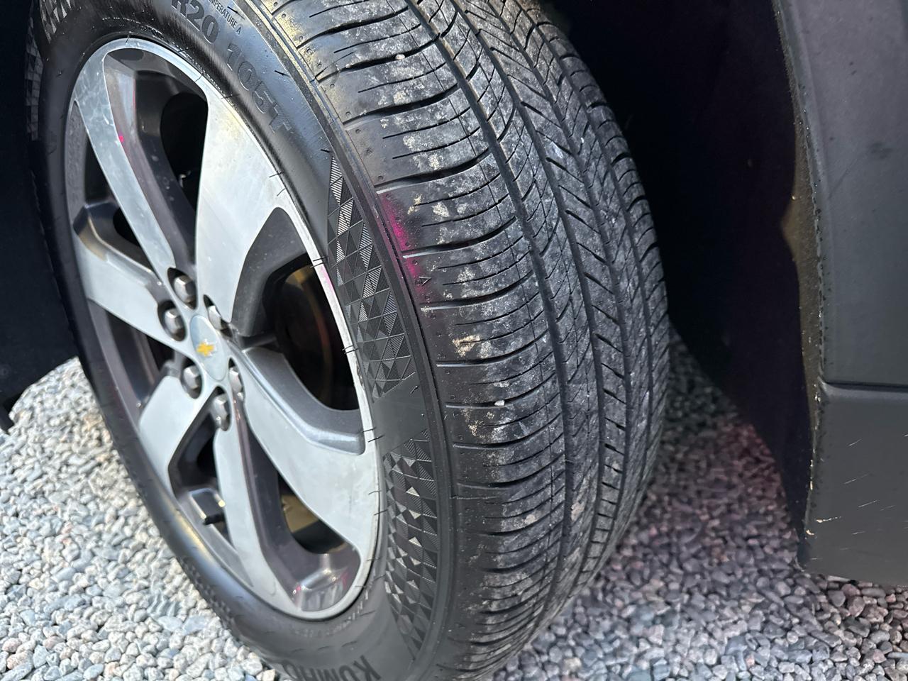 Chevrolet Traverse LT 4D SUV AWD 2021