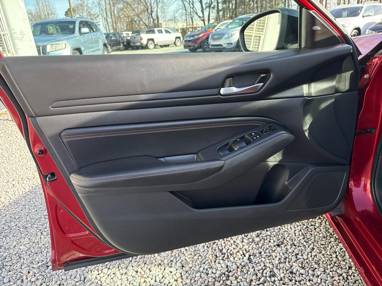 Nissan Altima SR 2020