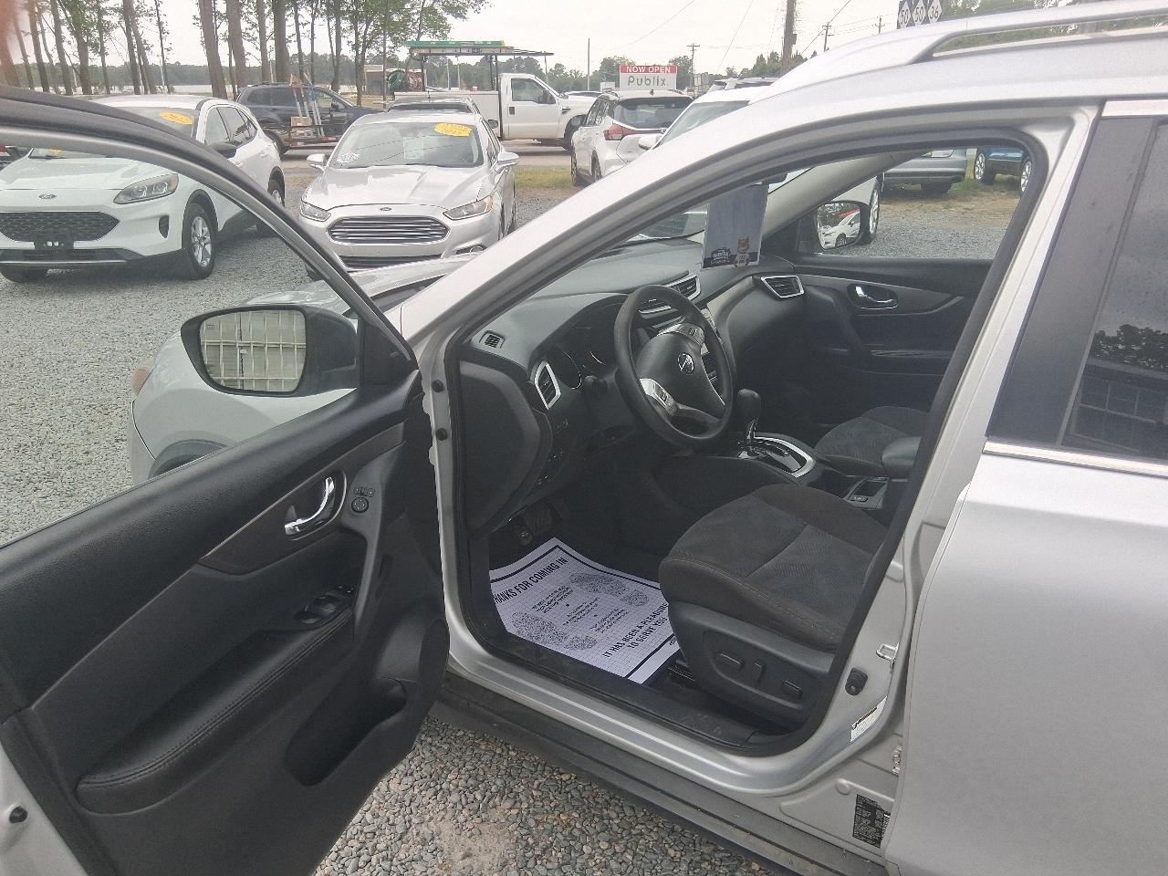Nissan Rogue  2016