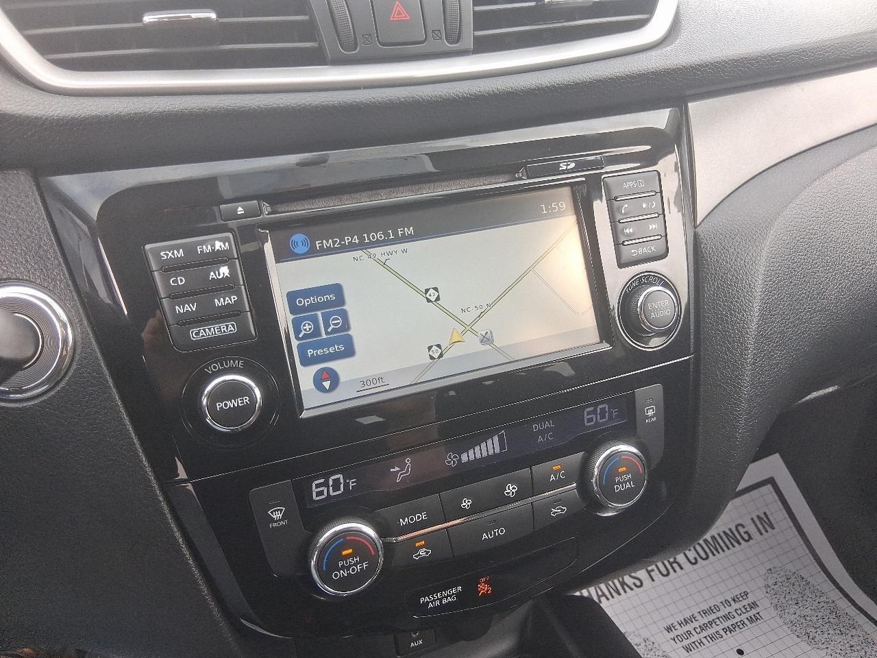 Nissan Rogue  2016