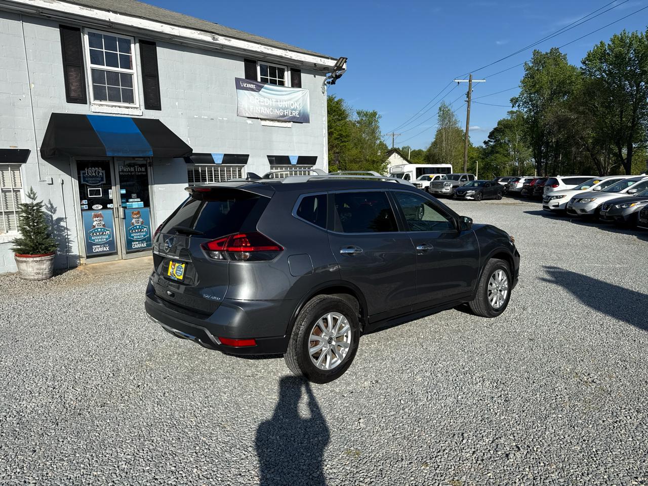 Nissan Rogue SV 4D SUV AWD 2018